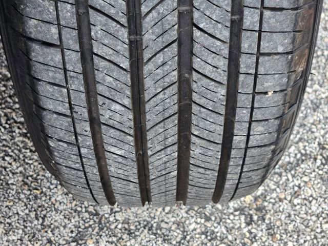 Used 2024 Chevrolet Equinox LT image 11