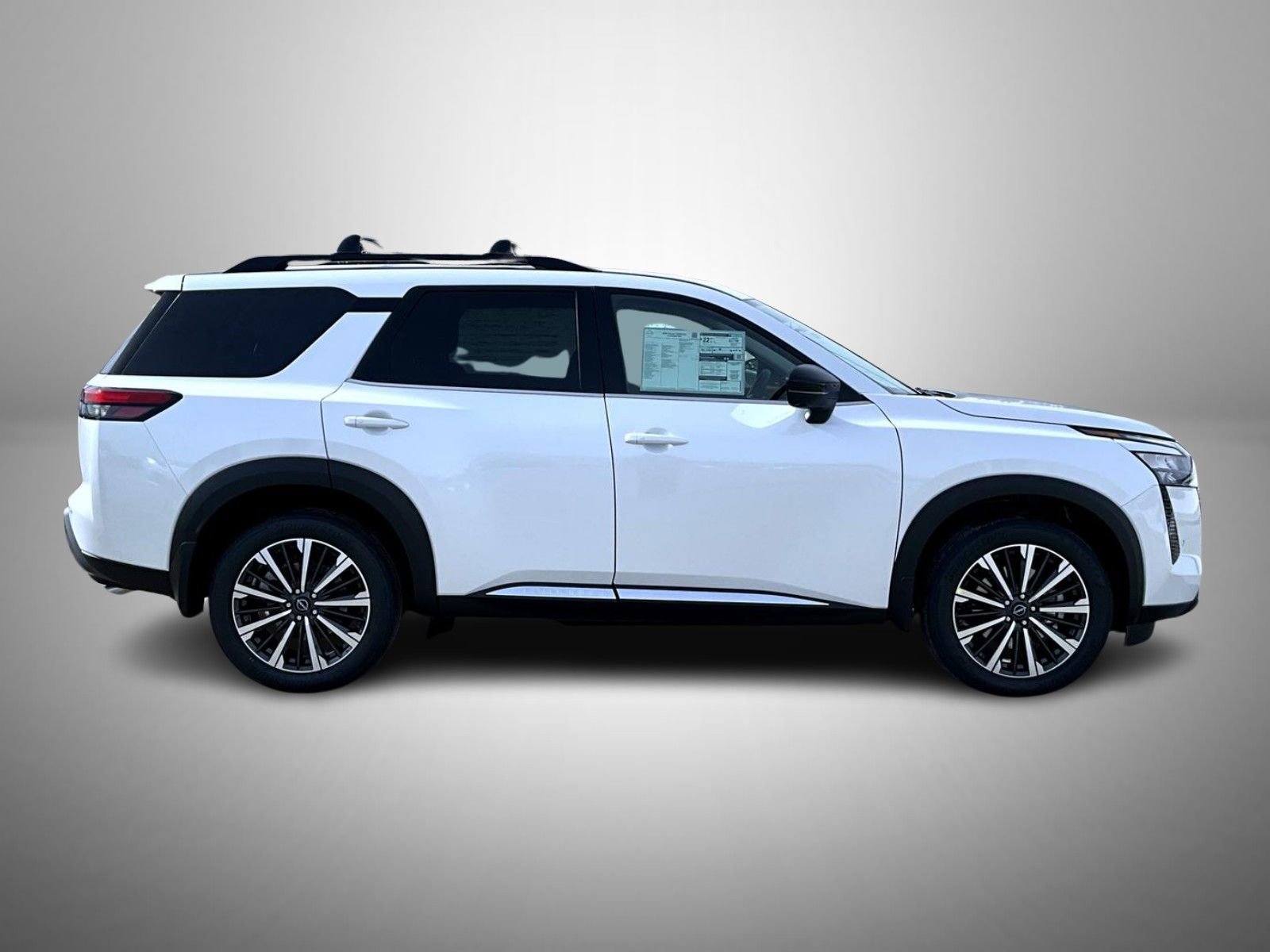 New 2026 Nissan Pathfinder Platinum AWD/4WD image 4