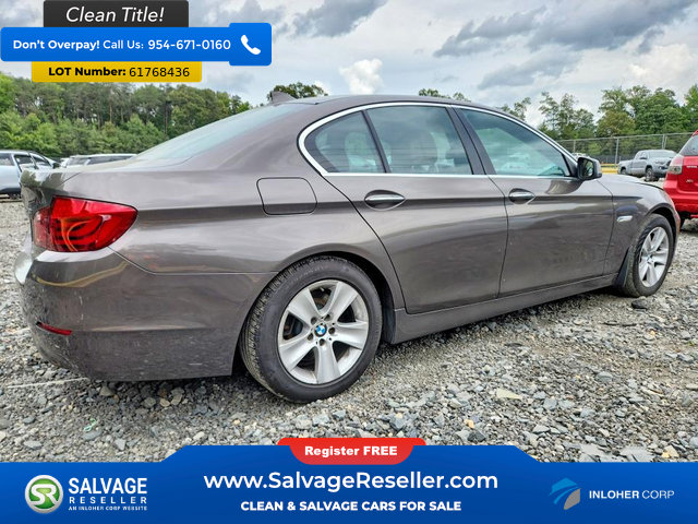 Used 2011 BMW 528i Sedan RWD image 4