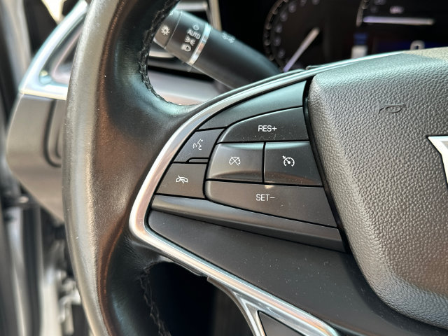 Used 2018 Cadillac XT5 Premium Luxury AWD/4WD image 31