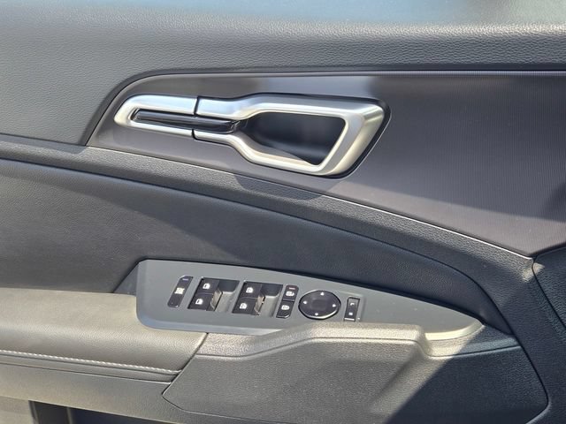 New 2026 Kia Sportage EX FWD image 15