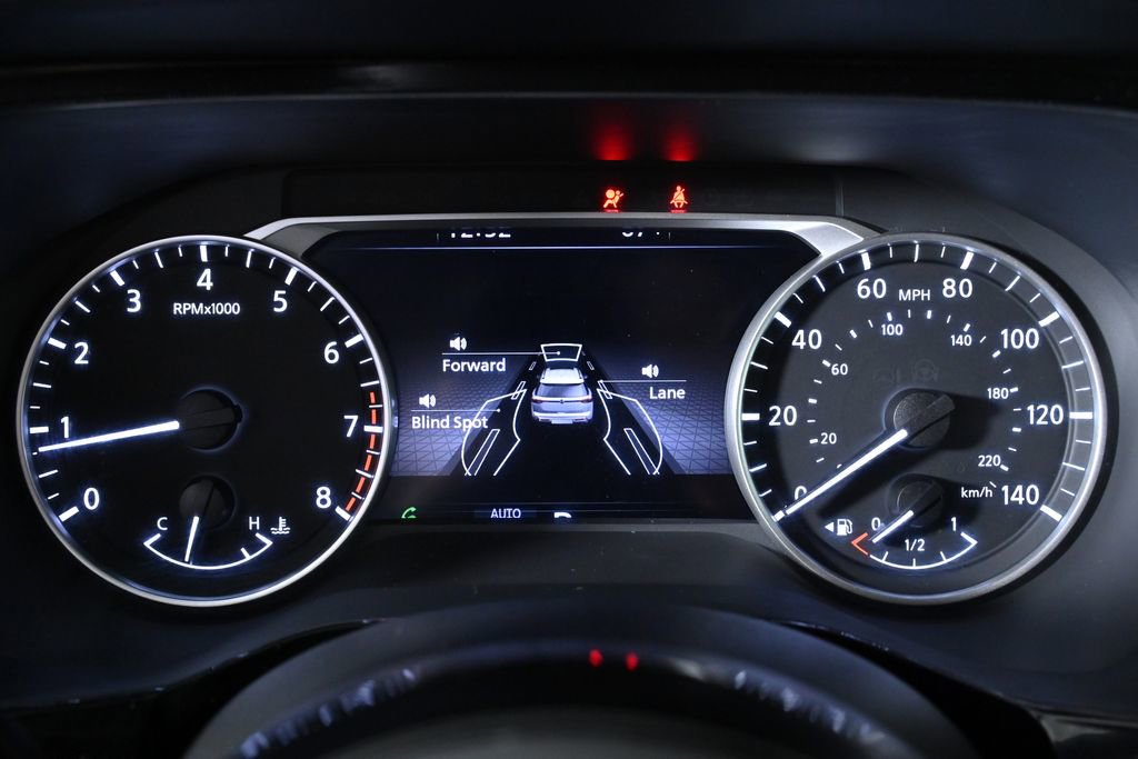 Certified 2024 Nissan Pathfinder SL image 15