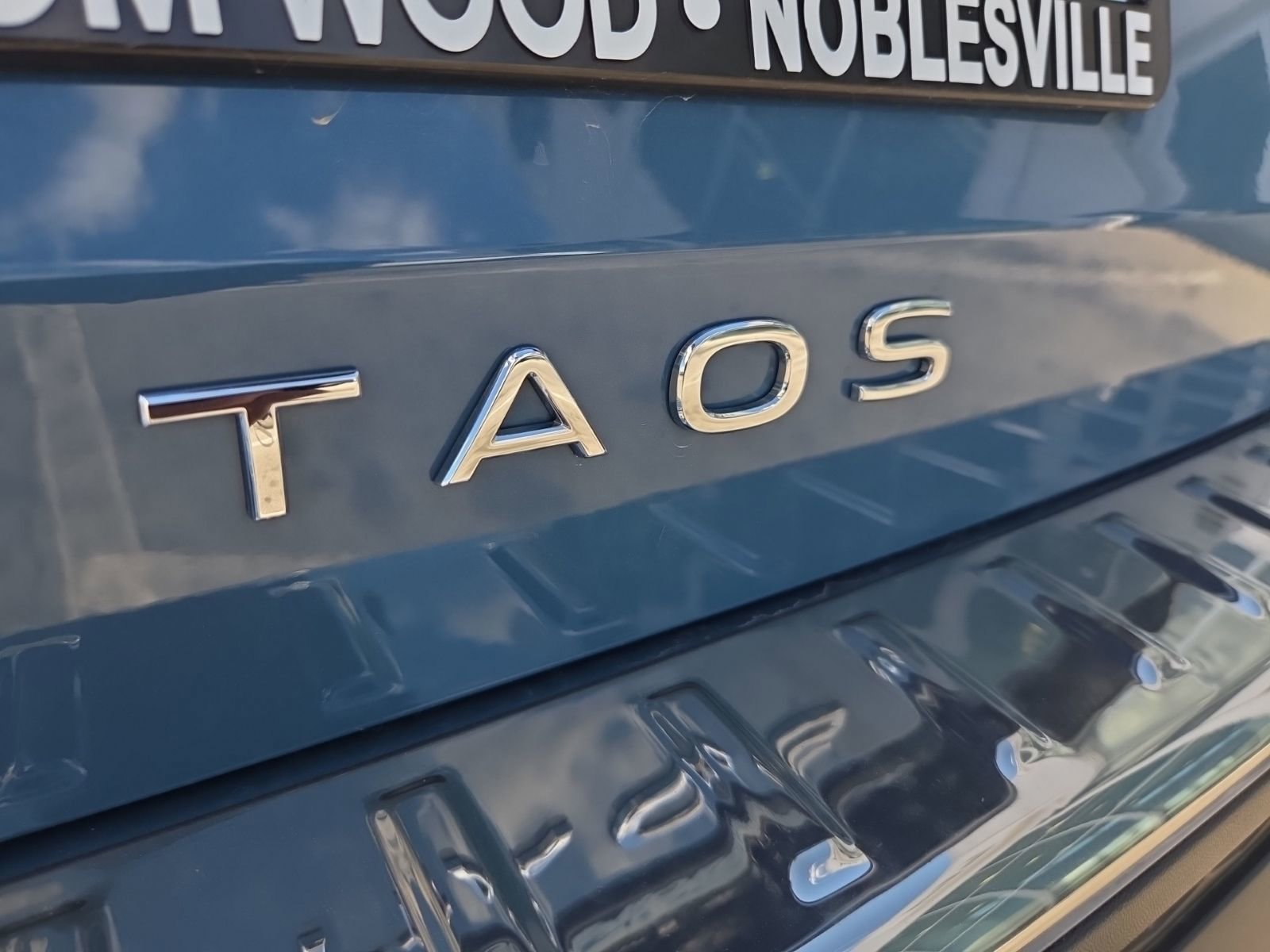 New 2026 Volkswagen Taos S FWD image 13