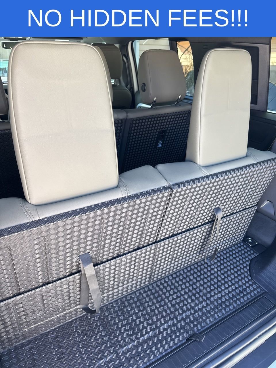 Used 2023 Land Rover Defender 110 S image 45