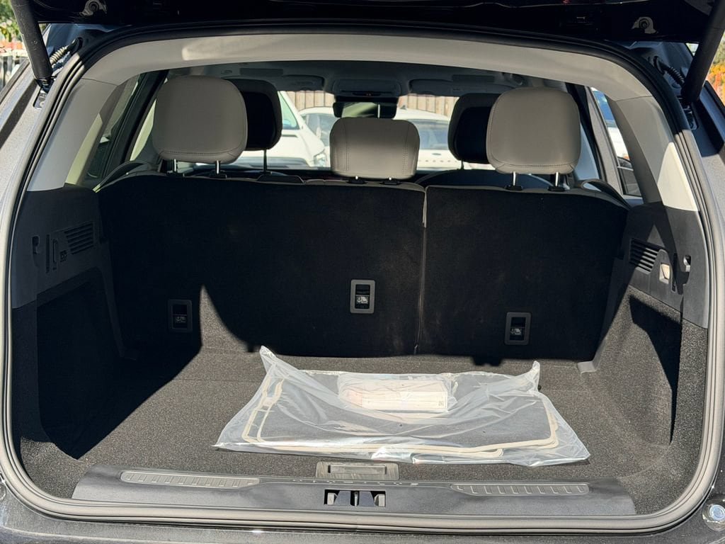 New 2026 Lincoln Nautilus Reserve AWD/4WD image 19