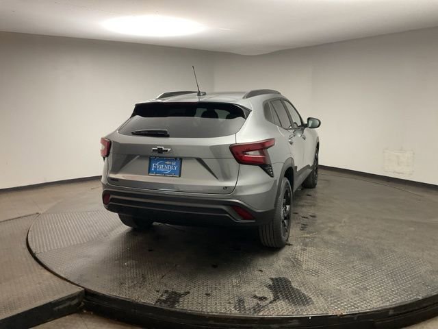 New 2026 Chevrolet Trax LT w/ Driver Confidence Package image 7