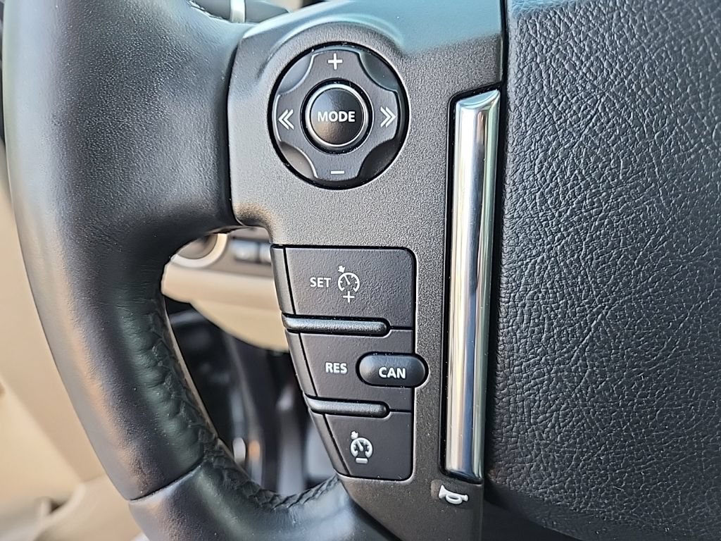 Used 2013 Land Rover LR4 HSE LUX AWD/4WD image 15
