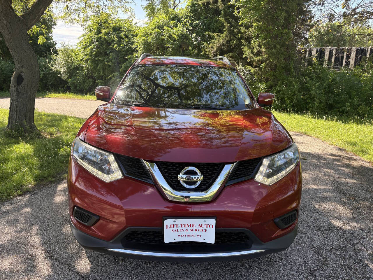 Used 2015 Nissan Rogue SV w/ SV Premium Package AWD/4WD image 8