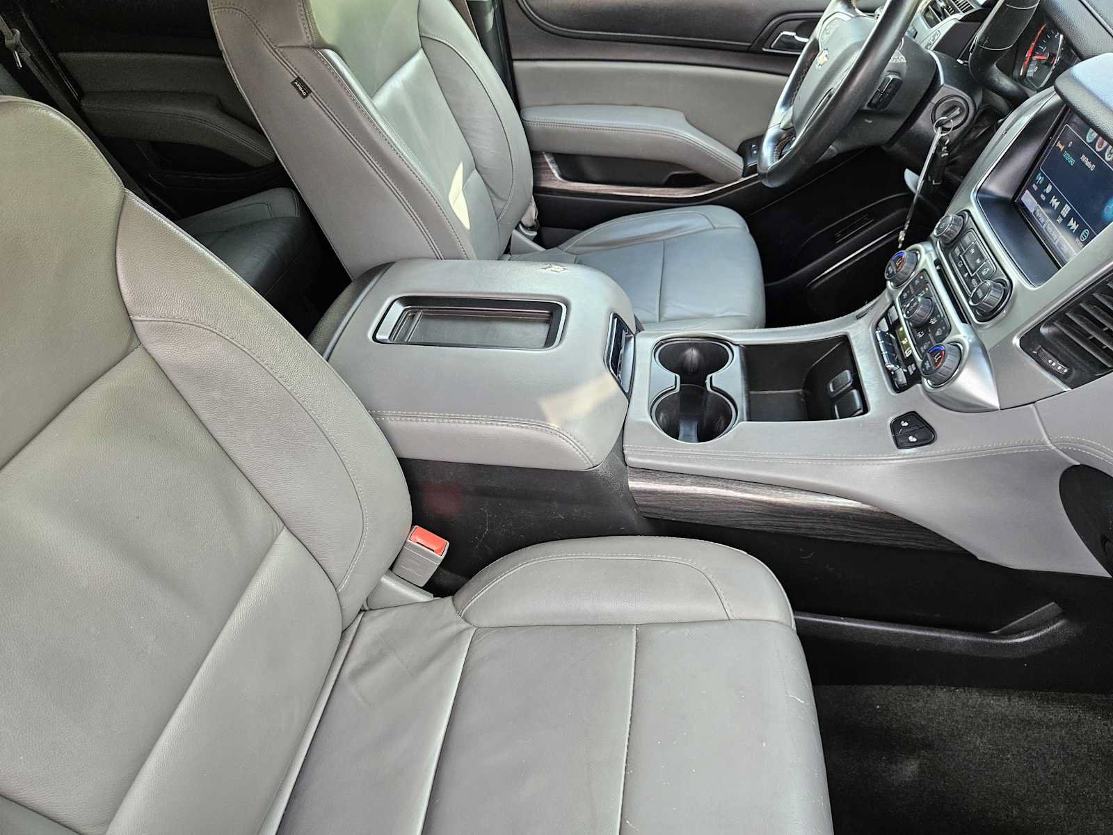 Used 2016 Chevrolet Tahoe LT RWD image 13