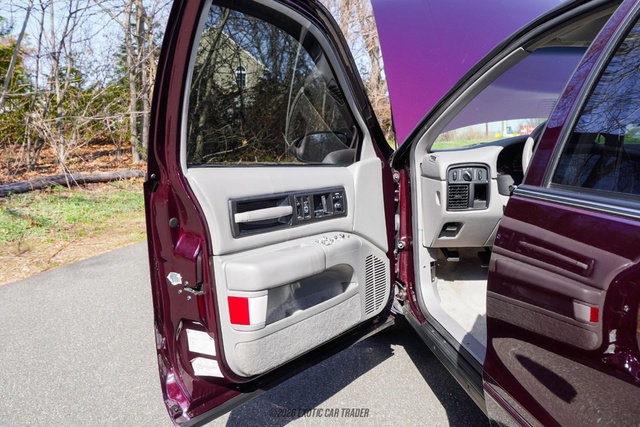 Used 1996 Chevrolet Impala SS image 24