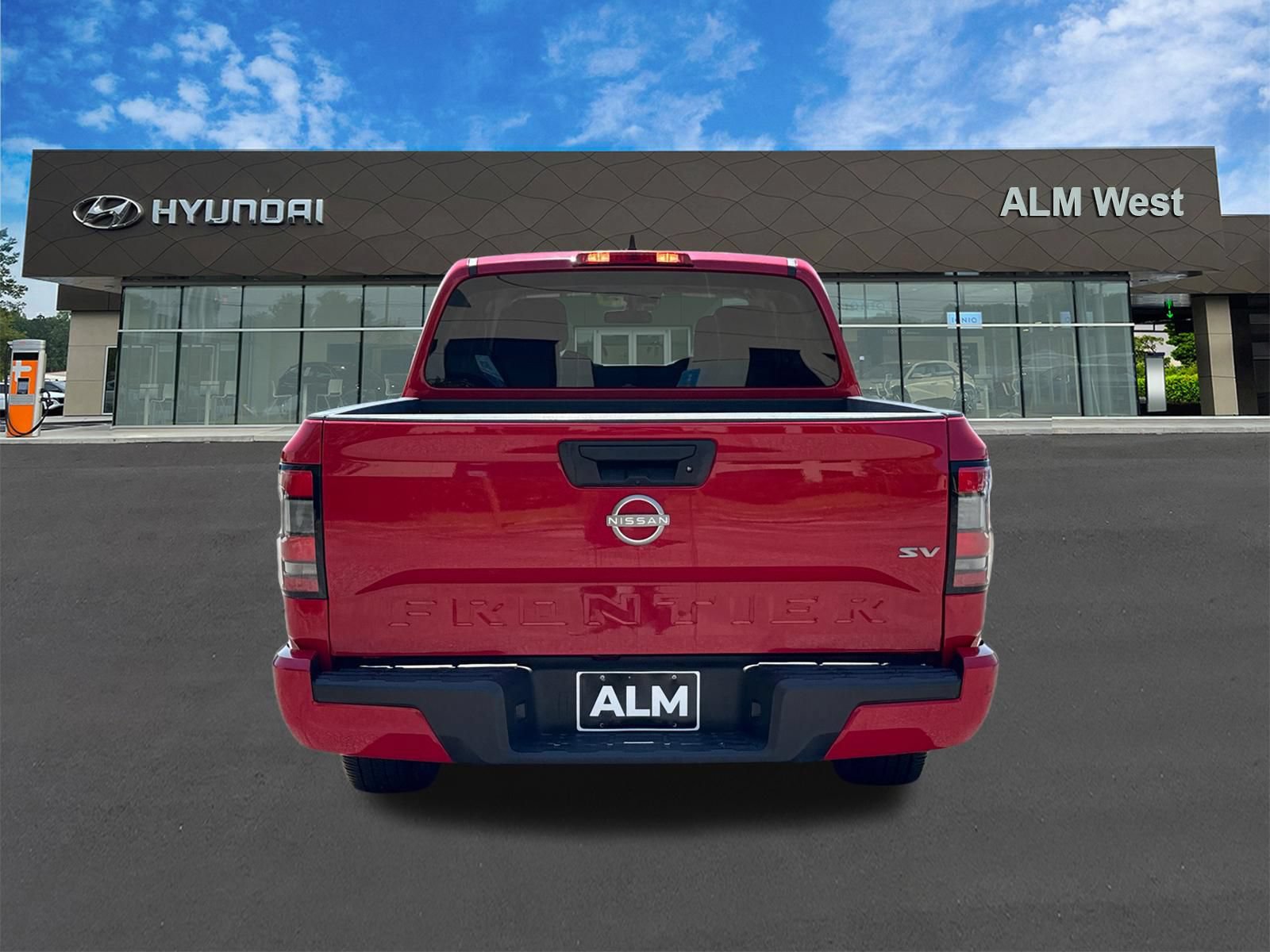 Used 2024 Nissan Frontier SV RWD image 6