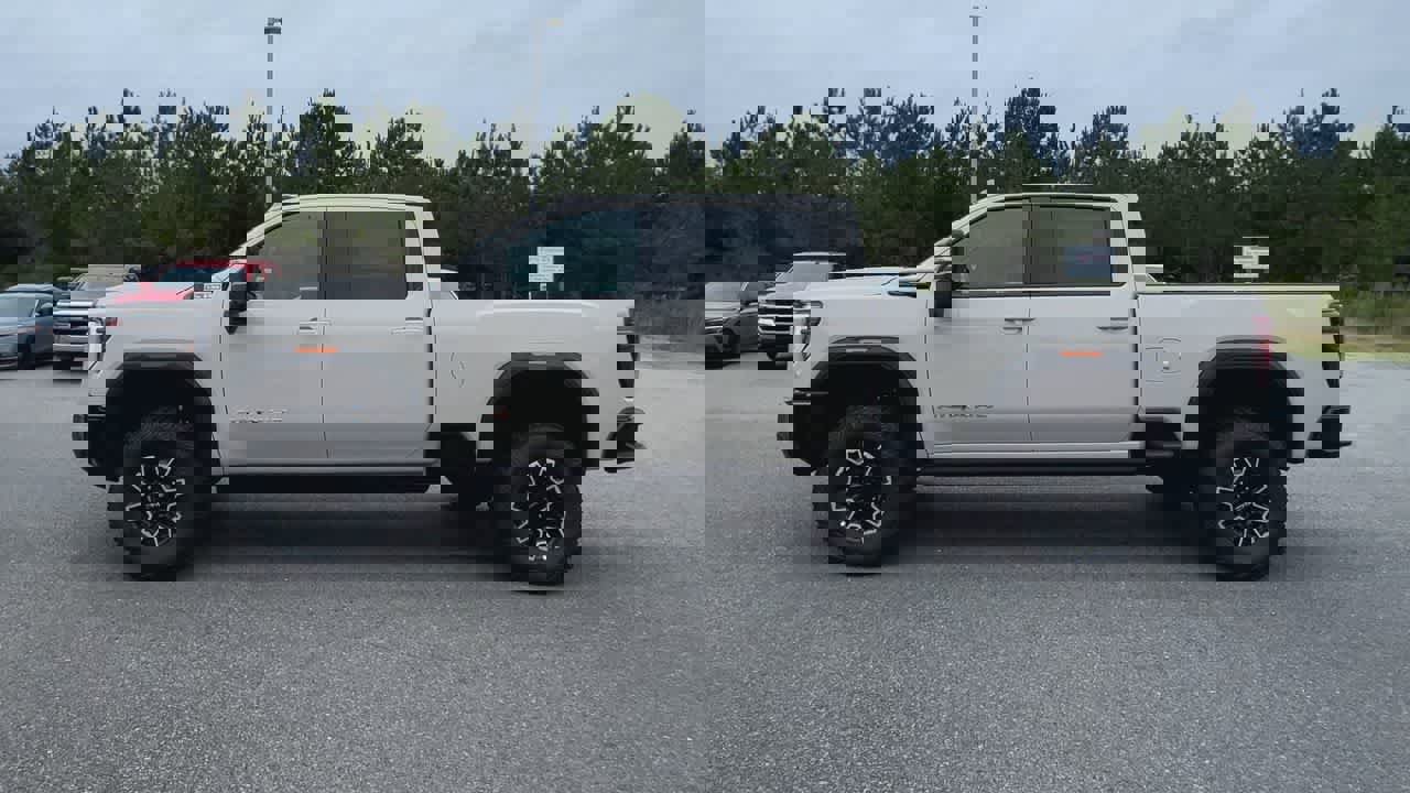 New 2026 GMC Sierra 2500 AT4X image 5