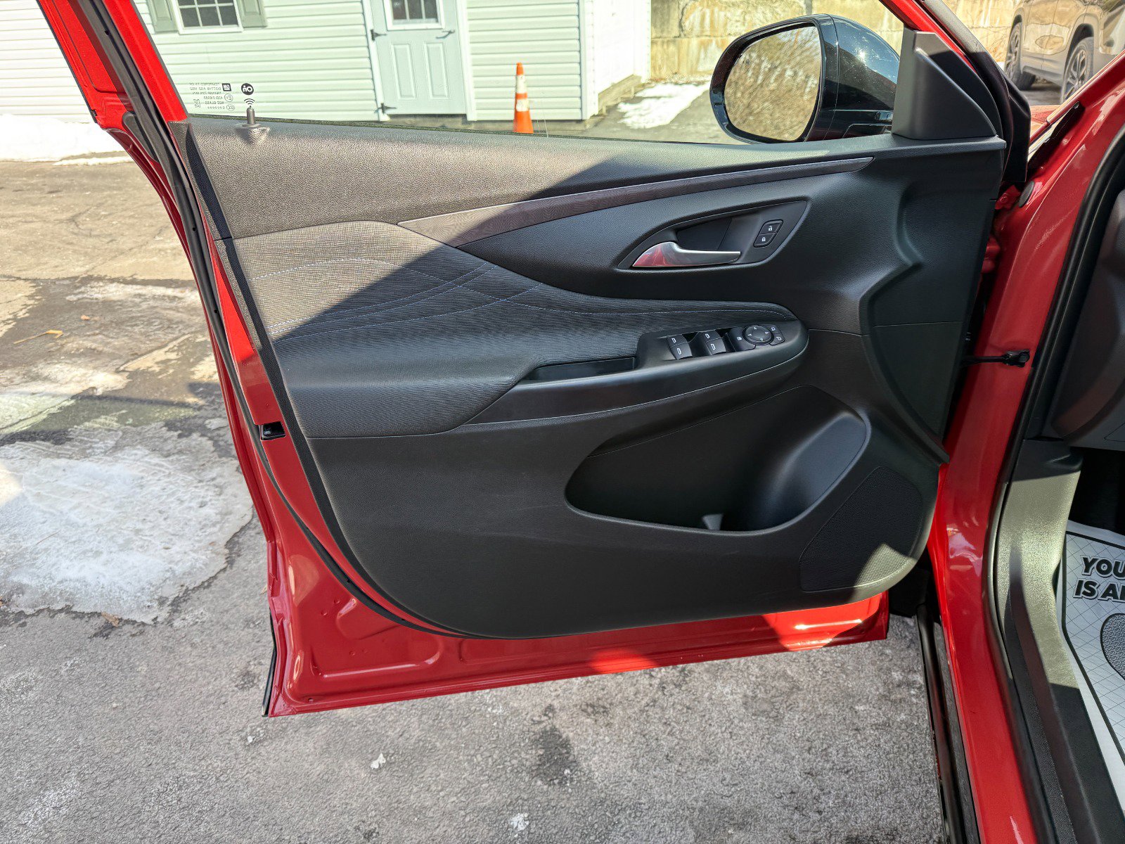 Used 2024 Buick Envista Sport Touring w/ Convenience I Package image 16