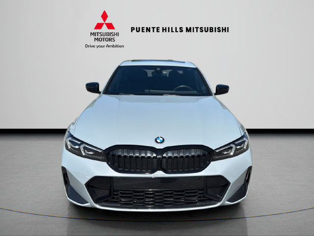 Used 2023 BMW 330i Sedan w/ M Sport Package RWD image 2