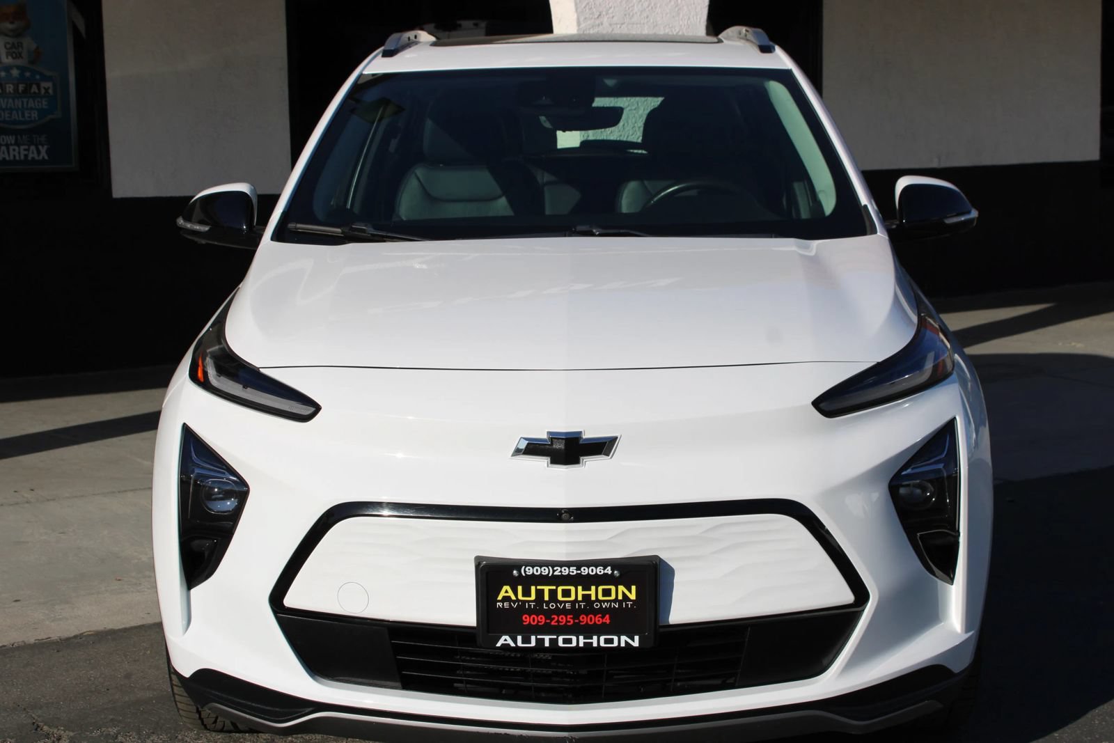Used 2022 Chevrolet Bolt EUV Premier w/ Launch Edition FWD image 2