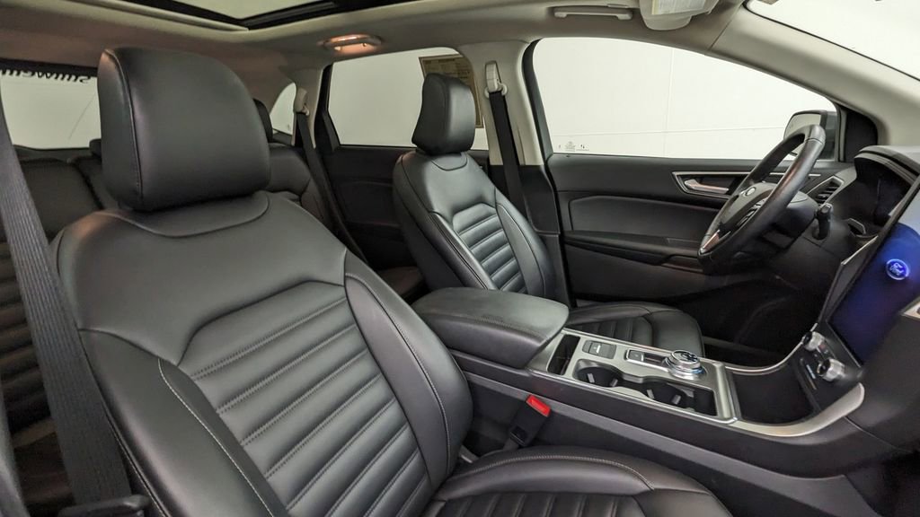 Certified 2022 Ford Edge SEL w/ Convenience Package image 36