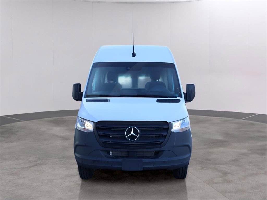 Used 2024 Mercedes-Benz Sprinter 3500 image 8