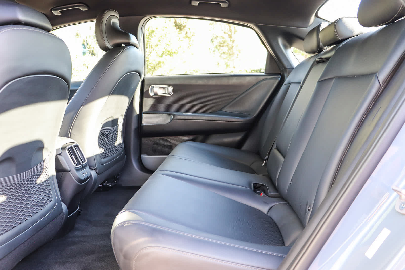 Used 2023 Hyundai Ioniq 6 SEL AWD/4WD image 19