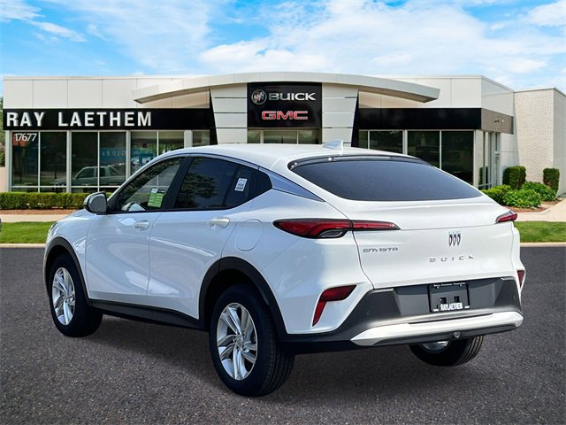 Used 2025 Buick Envista Preferred w/ Convenience I Package image 3
