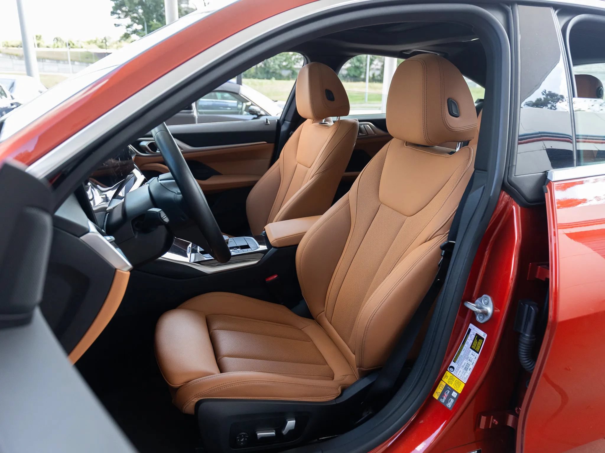 Used 2023 BMW i4 eDrive35 w/ Premium Package RWD image 16