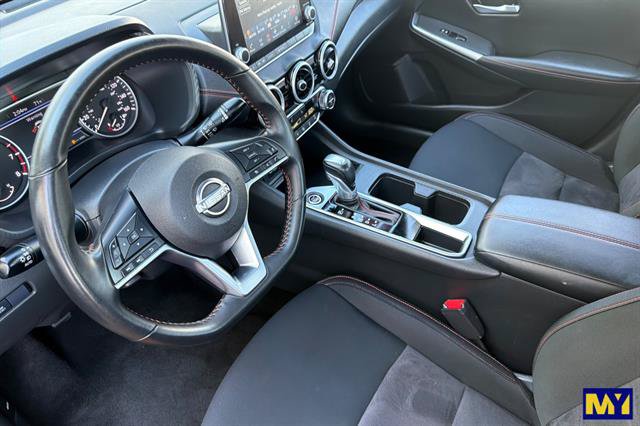 Used 2025 Nissan Sentra SR FWD image 10