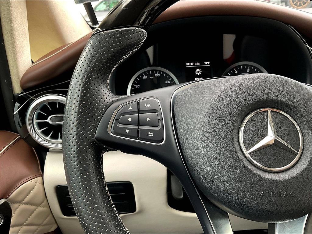 Used 2020 Mercedes-Benz Metris Passenger image 10