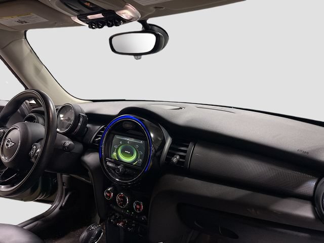 Used 2018 MINI Cooper 2-Door Hardtop FWD image 17