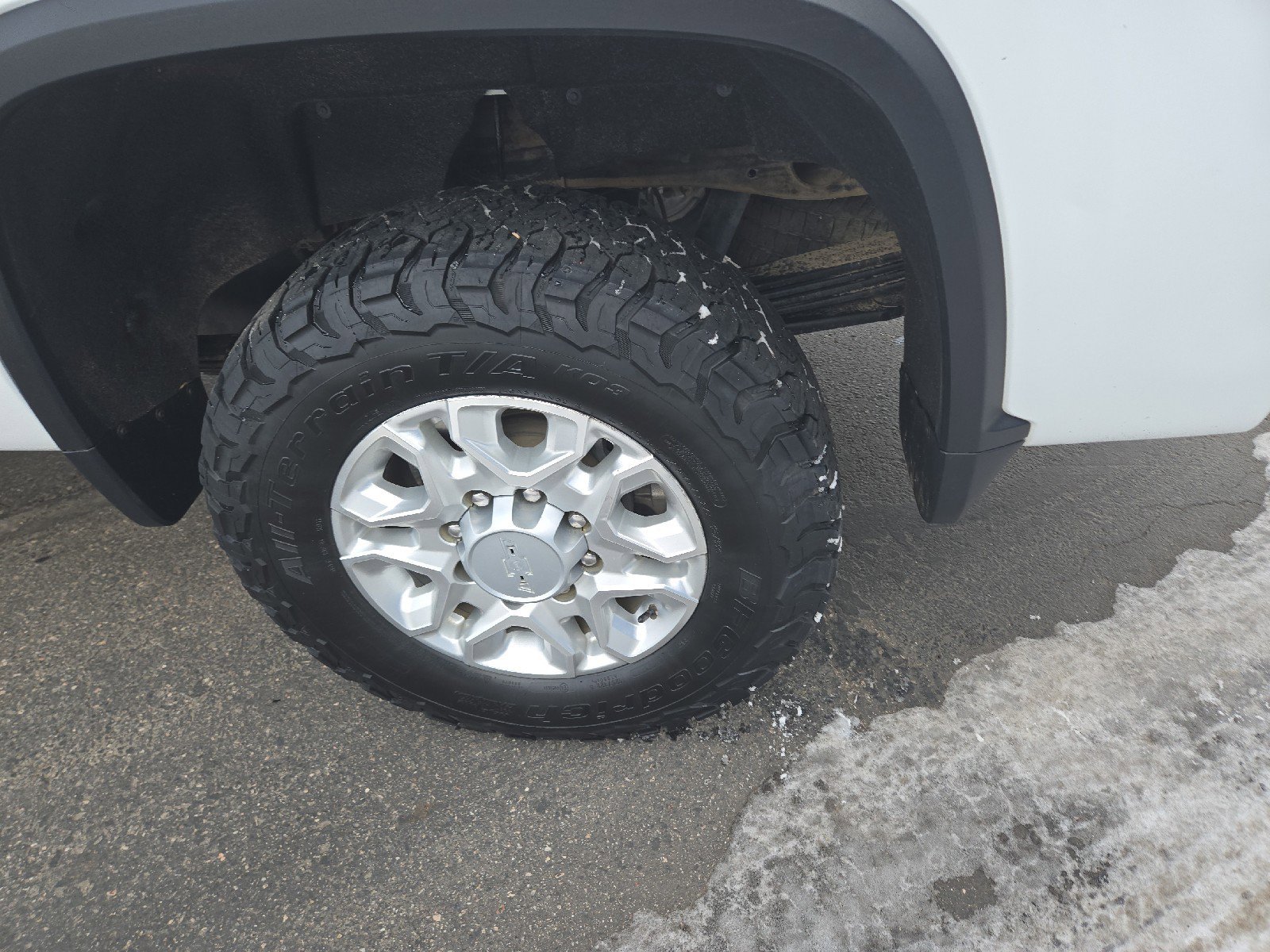 Used 2024 Chevrolet Silverado 2500 LTZ w/ LTZ Convenience Package image 46