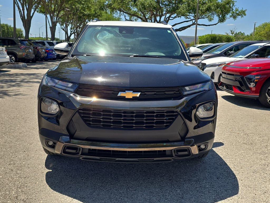 Used 2023 Chevrolet TrailBlazer ACTIV FWD image 2