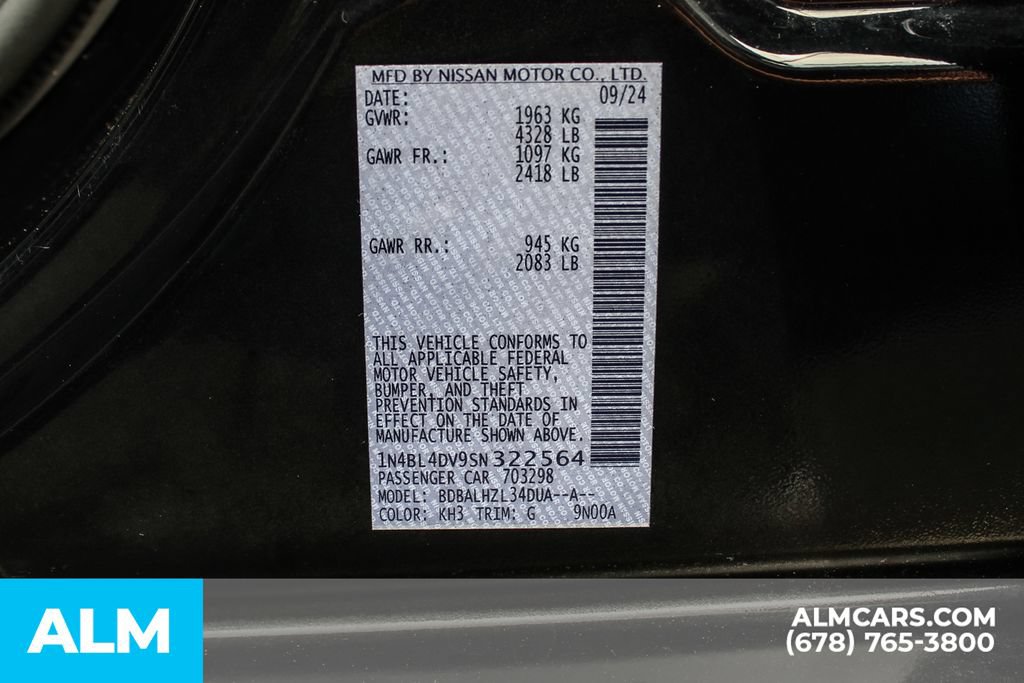 Used 2025 Nissan Altima 2.5 SV FWD image 41