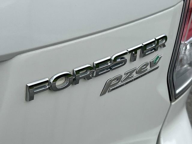 Used 2017 Subaru Forester 2.5i Limited w/ Popular Package #1 AWD/4WD image 12