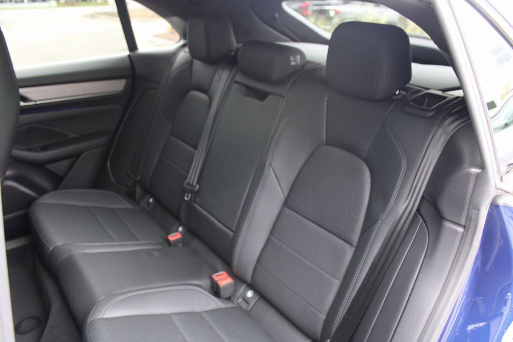 Certified 2024 Porsche Macan 4 Electric image 30