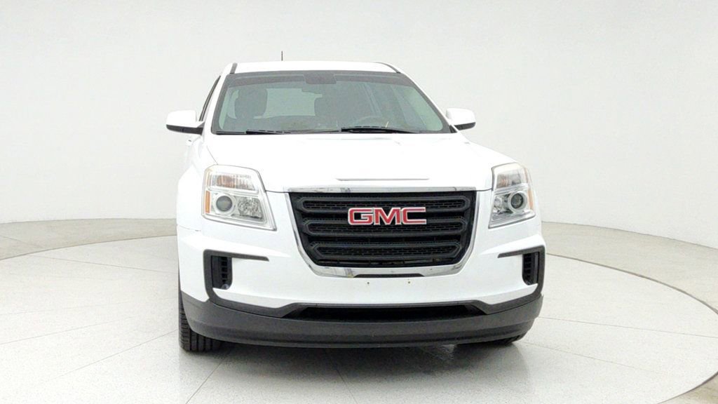 Used 2017 GMC Terrain SLE image 2