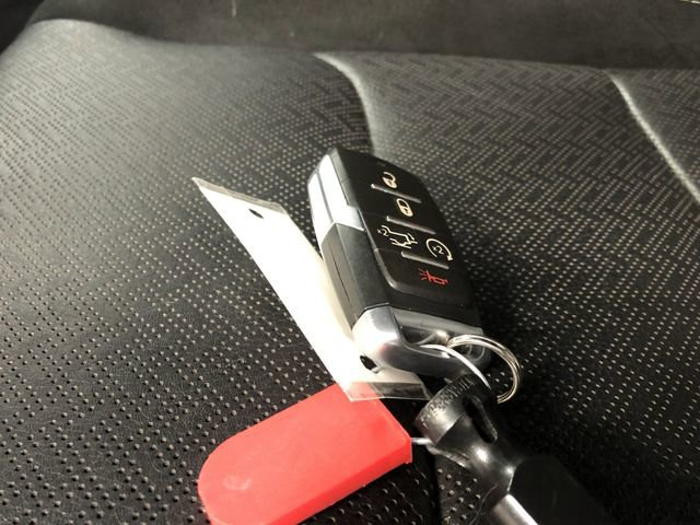 Used 2021 RAM 1500 Laramie w/ Sport Appearance Package image 32