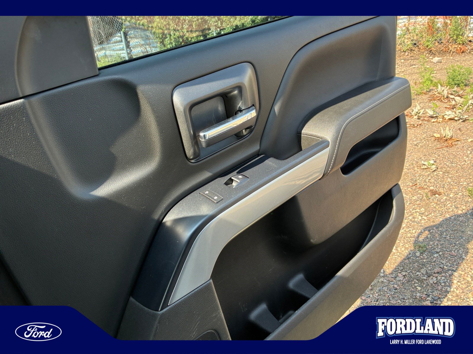 Used 2018 Chevrolet Silverado 1500 LT w/ All Star Edition AWD/4WD image 16