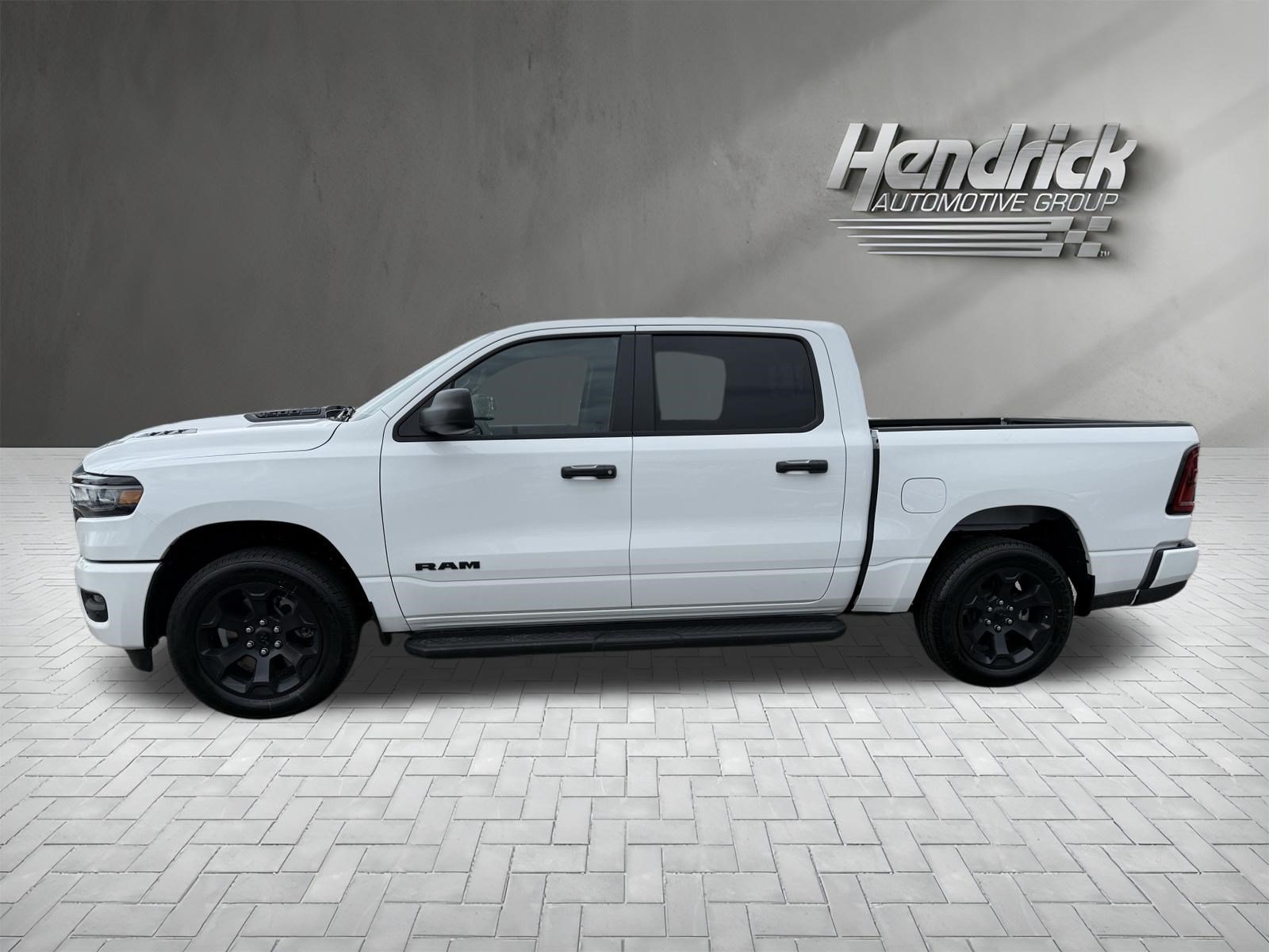 New 2026 RAM 1500 Express AWD/4WD image 7