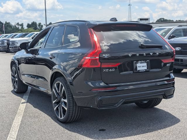Used 2024 Volvo XC60 B5 Ultimate w/ Protection Package Premier AWD/4WD image 5