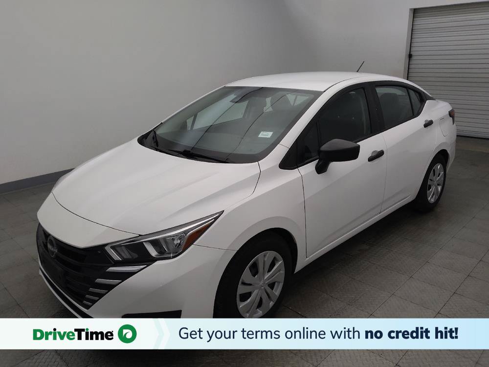 Used 2023 Nissan Versa S FWD image 1