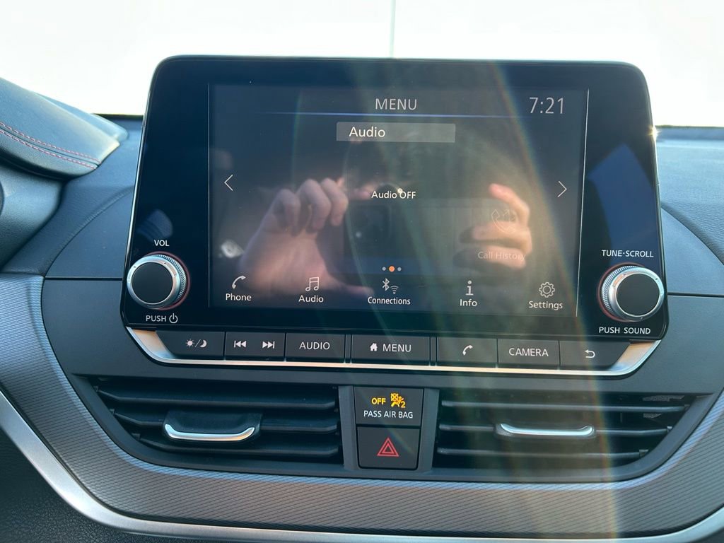 Used 2025 Nissan Altima 2.5 SR image 22