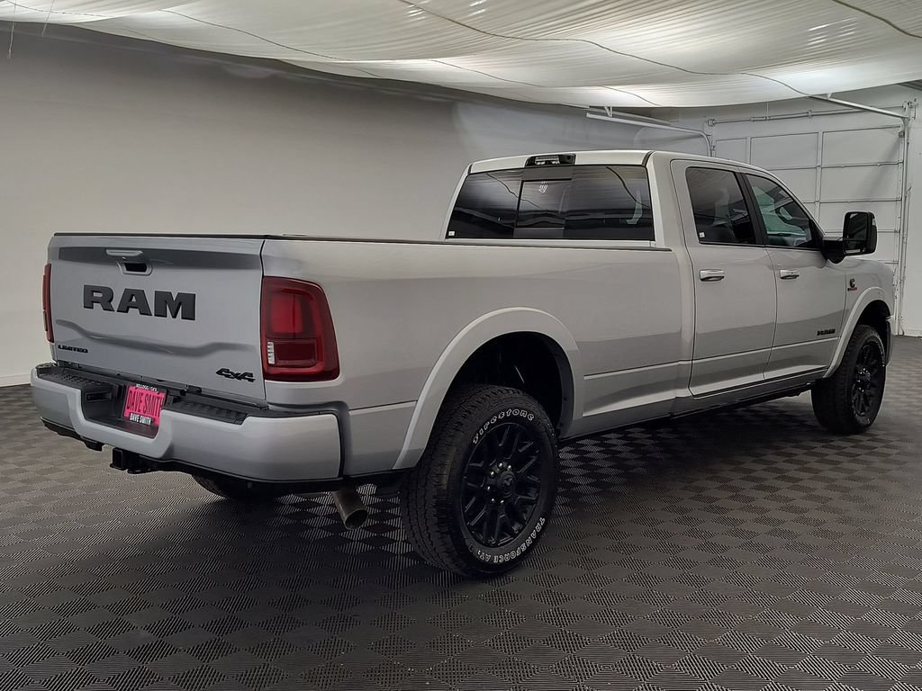 Used 2026 RAM 3500 Limited AWD/4WD image 9
