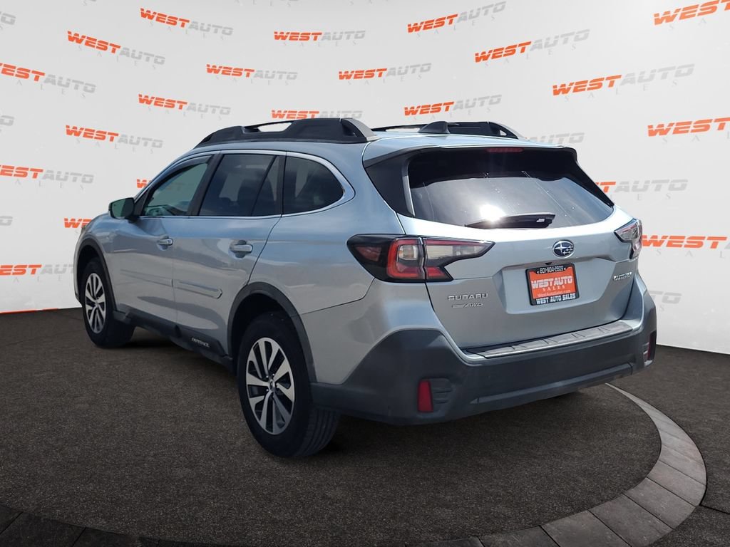 Used 2020 Subaru Outback Premium w/ Popular Package #1 AWD/4WD image 3