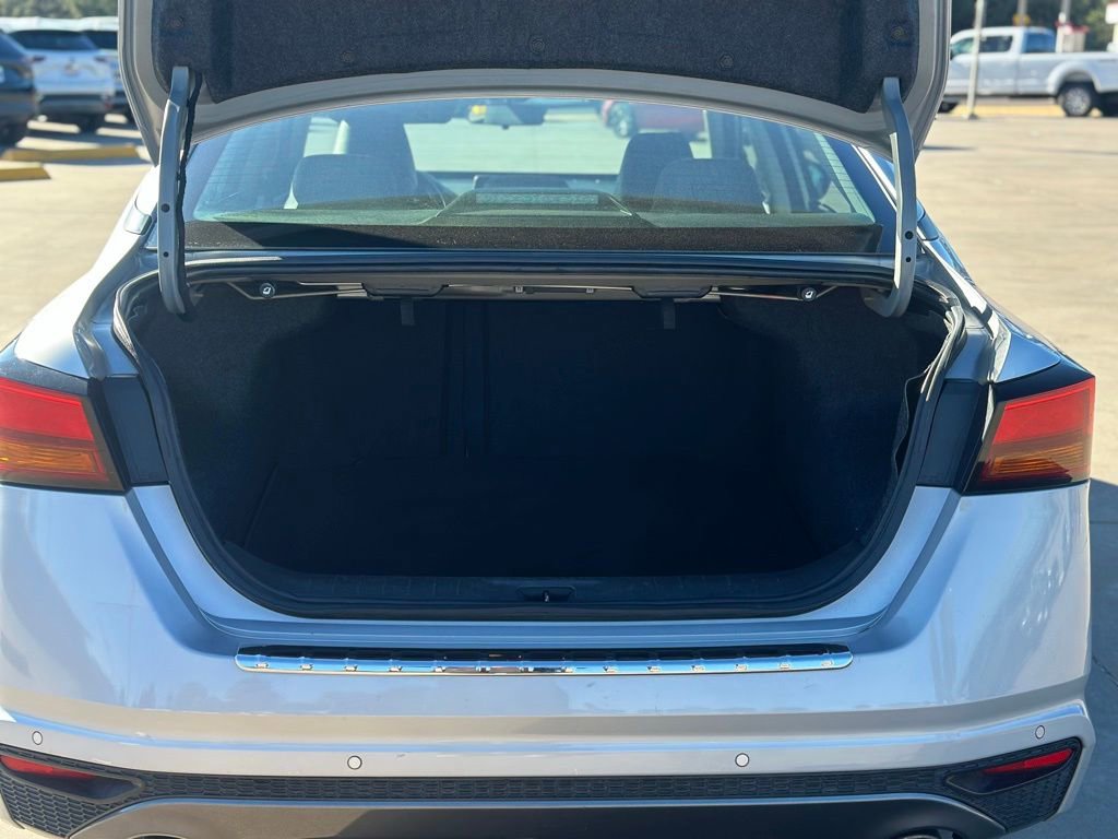 Used 2022 Nissan Altima 2.5 SR image 11