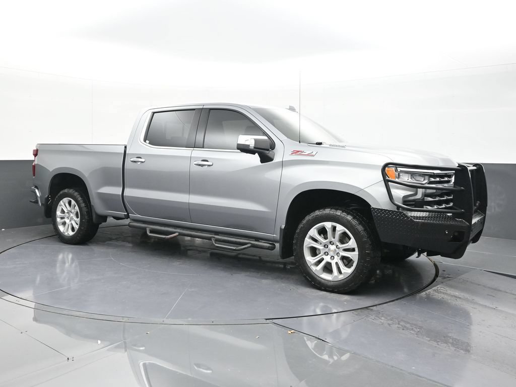 Used 2024 Chevrolet Silverado 1500 LTZ w/ Technology Package AWD/4WD image 19