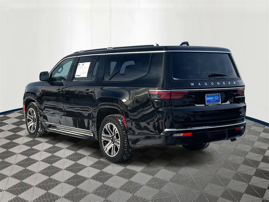 Used 2024 Jeep Wagoneer L Series II w/ Flexible Seating Group image 4