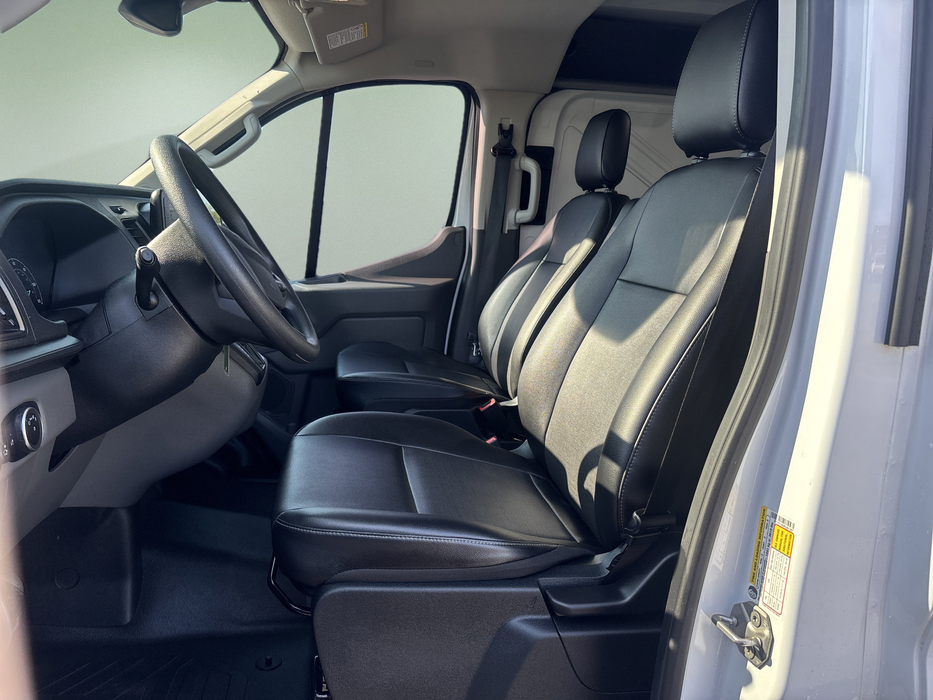 Used 2023 Ford Transit 150 Low Roof RWD image 19