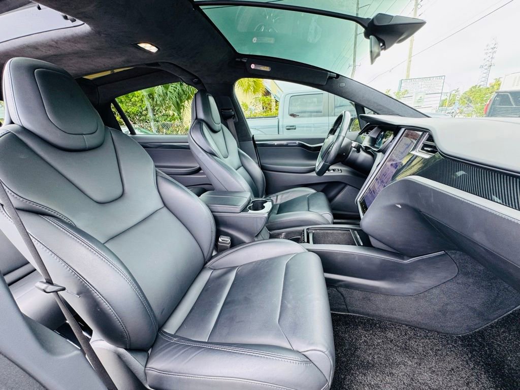 Used 2019 Tesla Model X 100D image 19