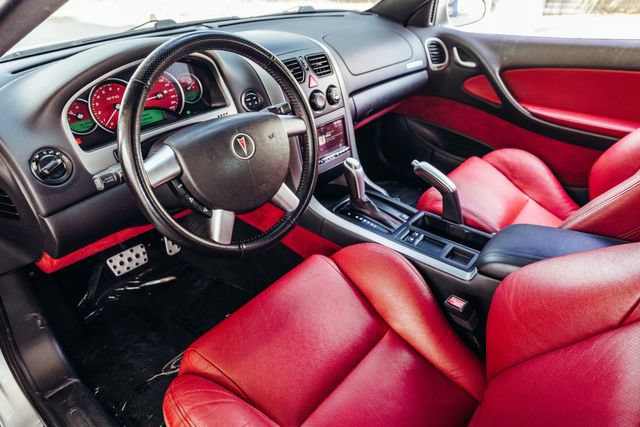 Used 2005 Pontiac GTO RWD image 2