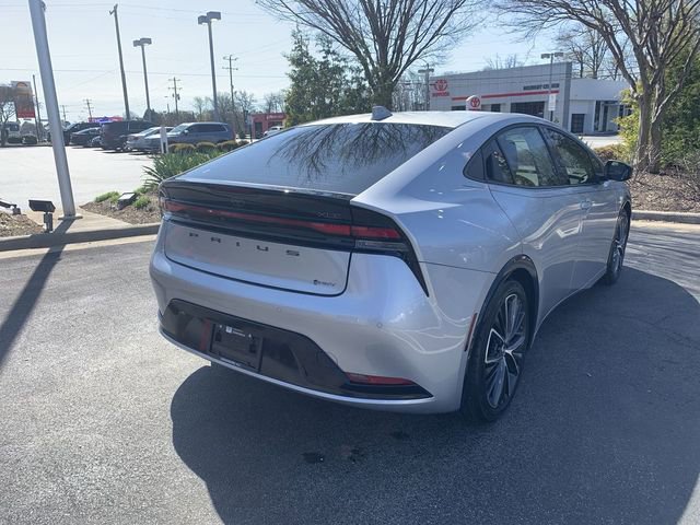 Used 2024 Toyota Prius XLE image 8