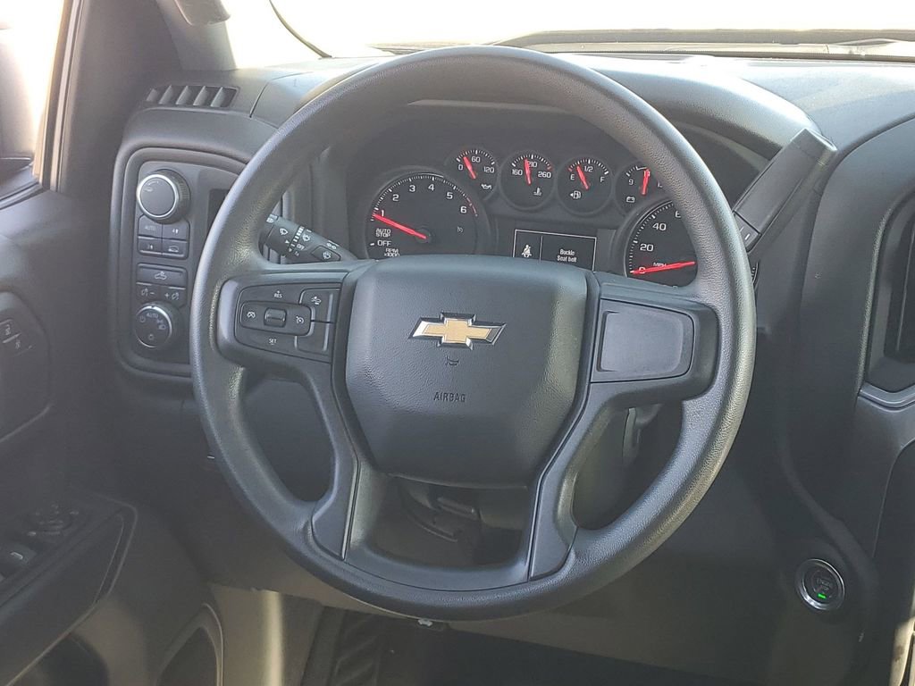 Used 2023 Chevrolet Silverado 1500 Custom image 25