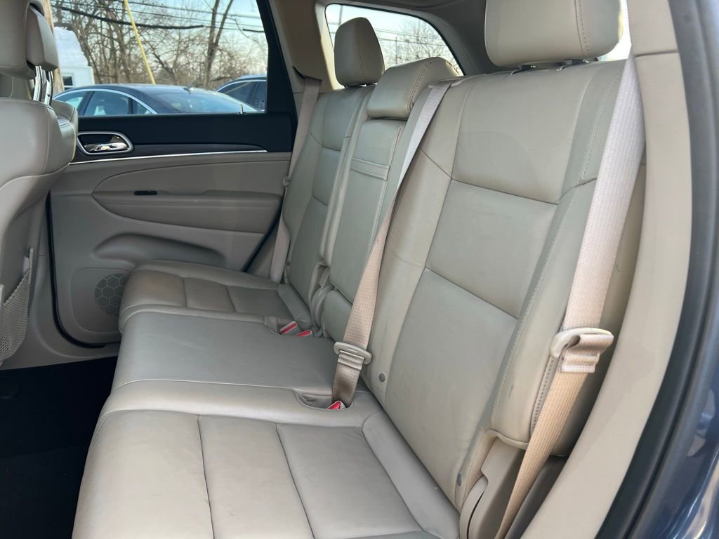 Used 2020 Jeep Grand Cherokee Limited image 19